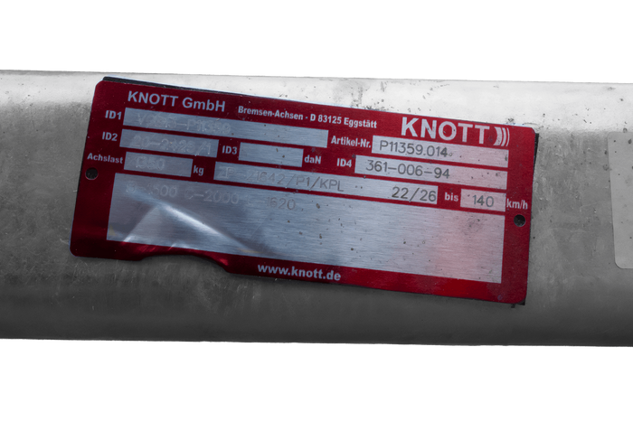 Essieu freiné KNOTT P11359.014 VGB13 pour remorque à bateau 1350 kg, 1500 mm, 2000 mm 5x112